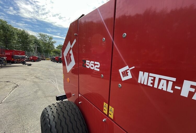 Пресс-подборщик Z-562